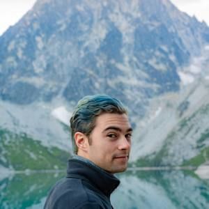 Meet your Posher, Alec